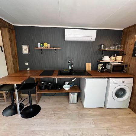Superbe Cabane Jacuzzi Jardin Clim Wifi Parking Meyreuil Exteriör bild