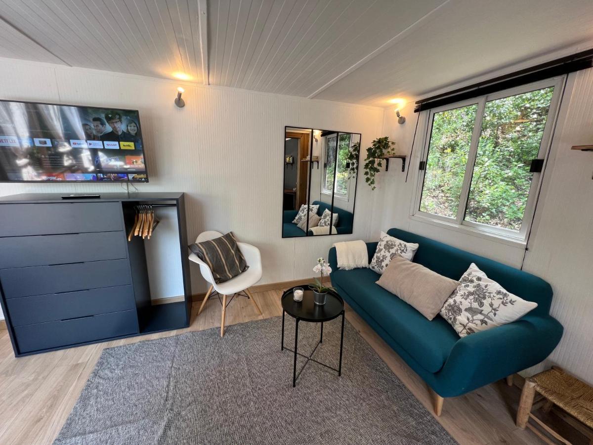 Superbe Cabane Jacuzzi Jardin Clim Wifi Parking Meyreuil Exteriör bild